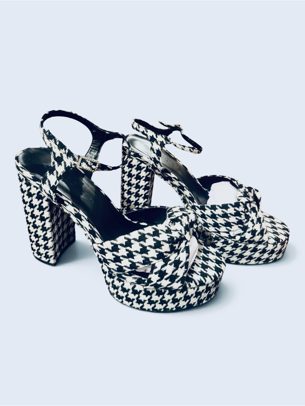 Wild Diva Geneva Houndstooth Platform Heels - Picture 4 of 8